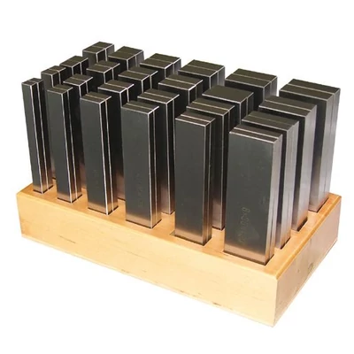 Párhuzam alátét készlet 150mm hosszú 8-42mm, 24-pár DIN 7168, edzett acél, HRC 50+/-2 MIB 06062039