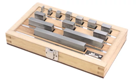 Mérőhasáb készlet mikrométer kalibrálásához, acél, 13-részes, 1-es pontossági osztály (2,5/5,1/7,7/10,3/12,9/15/17,6/20,2/22,8/25/50/75/100mm) 0-100mm HITEC 531-17