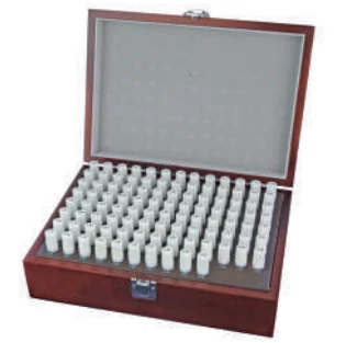 Acél mérőcsap készlet, 8.0-9.0 mm/emelkedés 0,01, 101 db, pontosság ±0,002 mm MIB 06061508