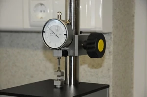 Mérőóra kalibrálása mechanikus 0-100/0,01mm