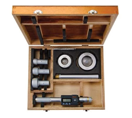 Digitális furatmikrométer készlet Mitutoyo 3 ponton mérő 25-50/0,001mm, két gyűrűvel 468-973